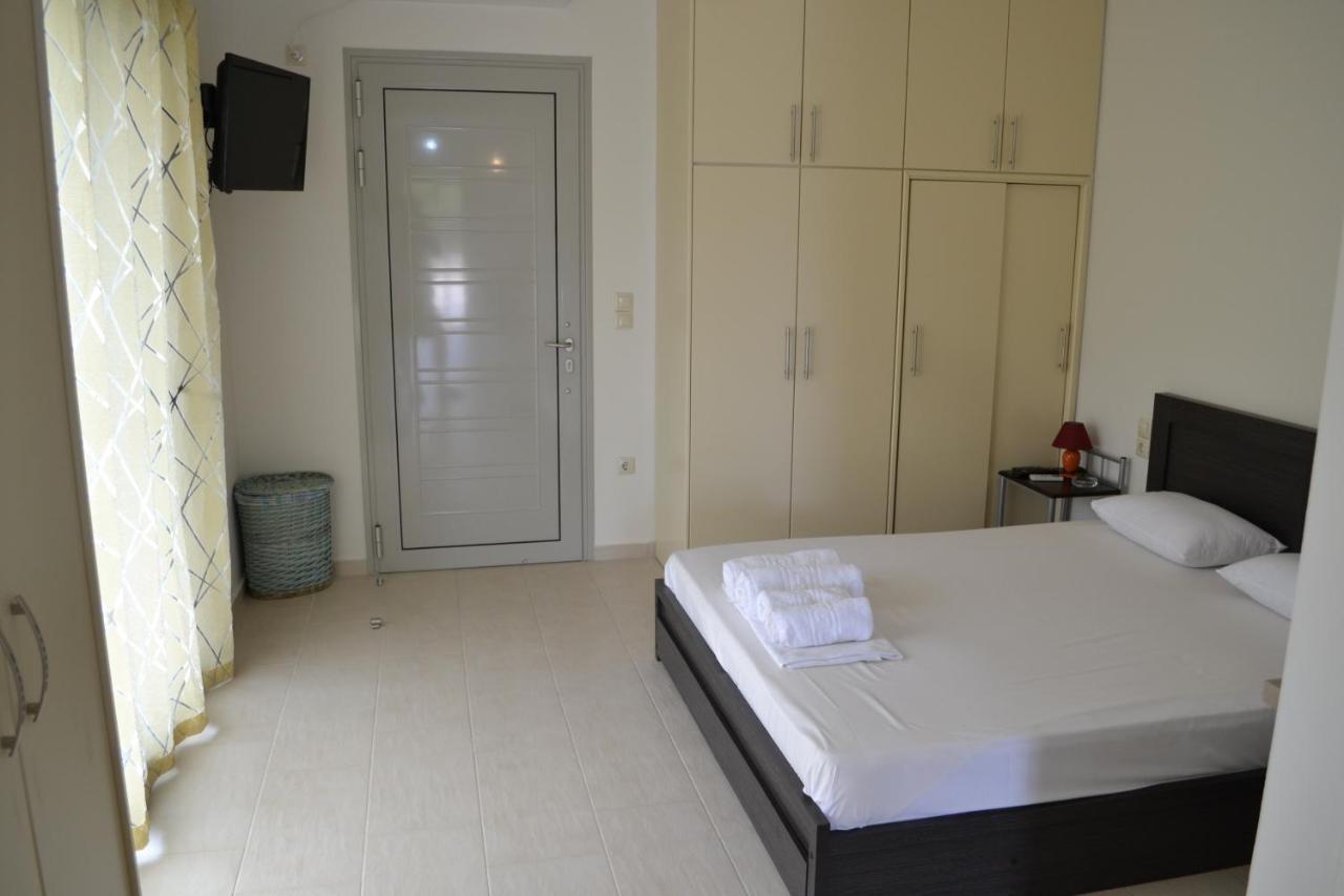 Av Apartment Áyios Nikítas Eksteriør bilde